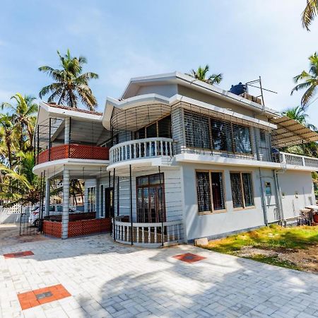 Gintara Beach Homestay By Evaddo Kalyānpur المظهر الخارجي الصورة