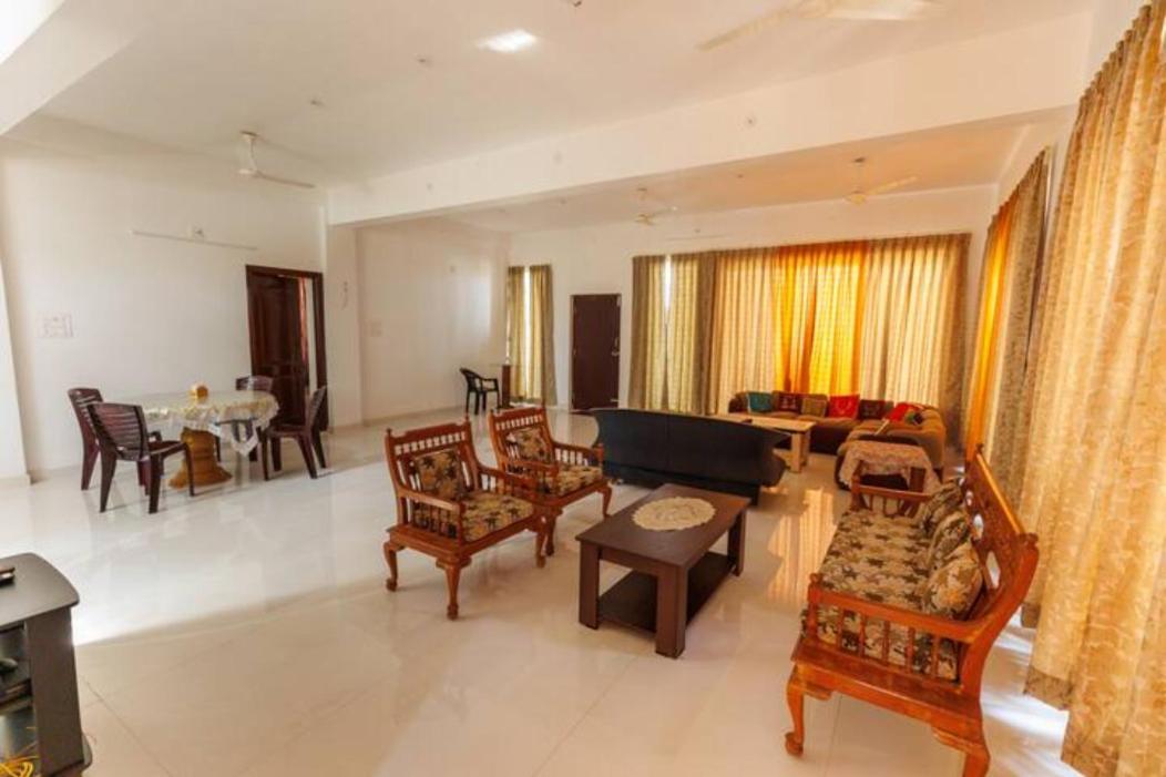 Gintara Beach Homestay By Evaddo Kalyānpur المظهر الخارجي الصورة