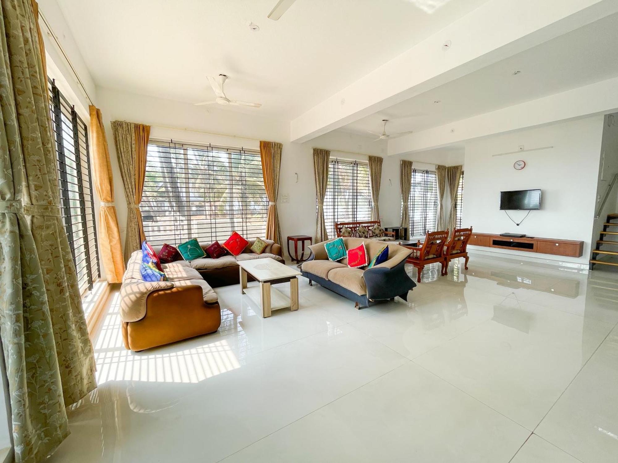 Gintara Beach Homestay By Evaddo Kalyānpur المظهر الخارجي الصورة